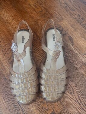 Melissa gold jelllies